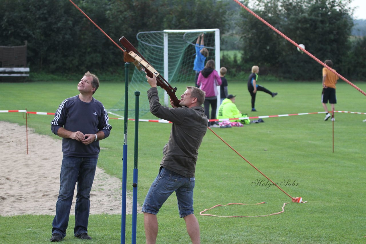 Bild 301 - Vogelschießen 2011